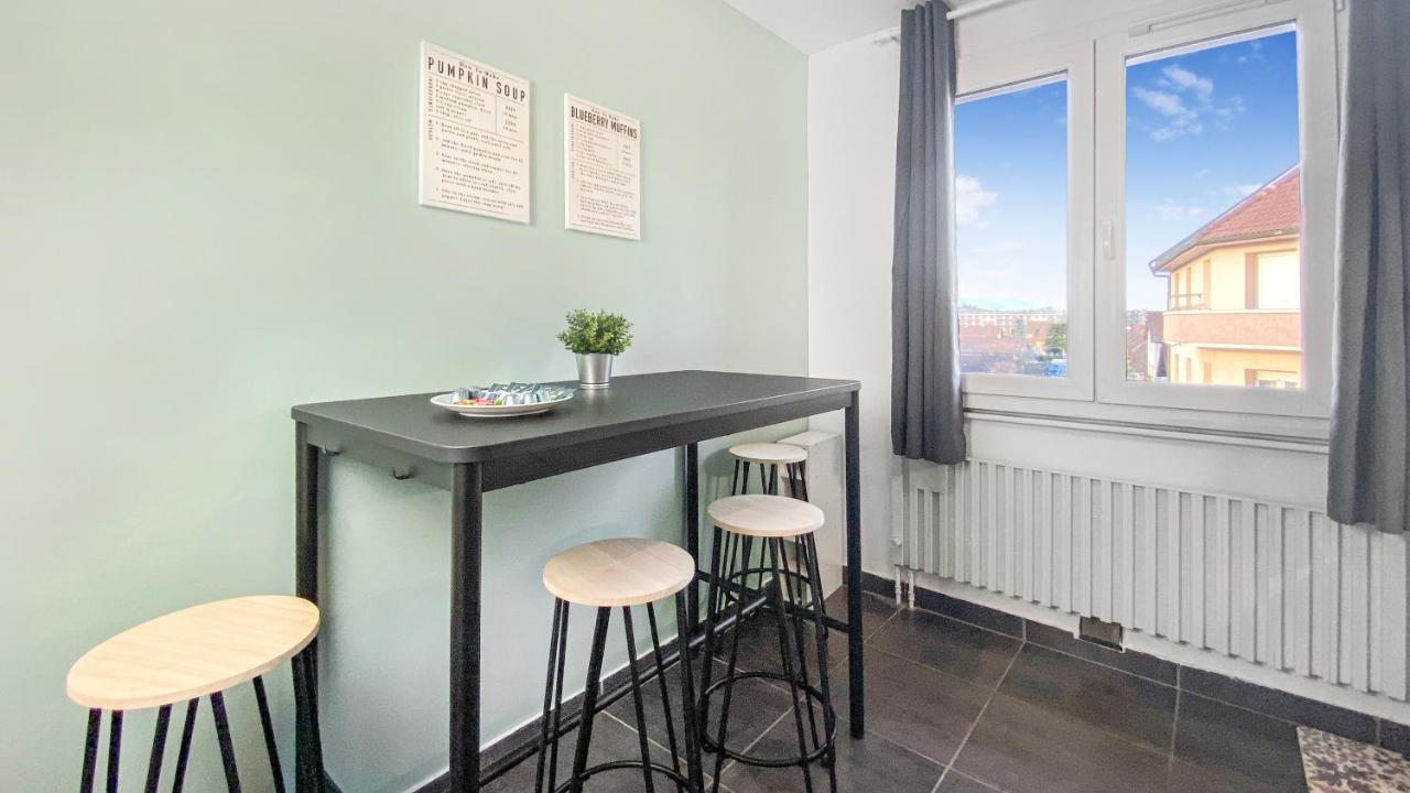 Homey Coloc Goodlife - Colocation Moderne - Chambres Privees - Wifi Et Netflix - Au Pied Du Tram Pour Geneve Ambilly Eksteriør bilde
